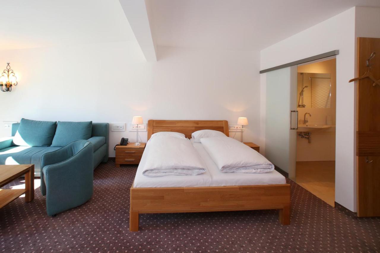 Hotel Lukashansl Hundsdorf  Eksteriør billede